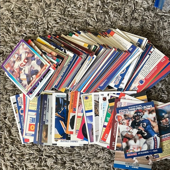 Vintage Sports Cards Collection - Picture 2 of 5